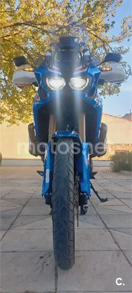 Honda CRF1000L Africa Twin – Vista 8