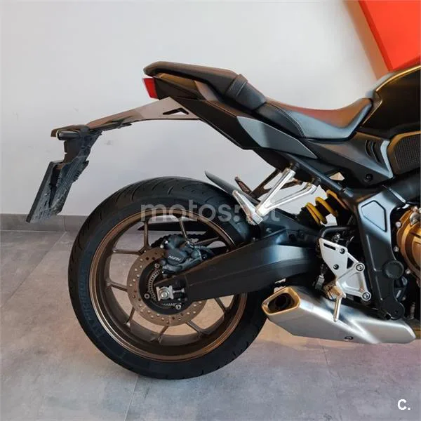 Honda CB 650 R – Vista 7