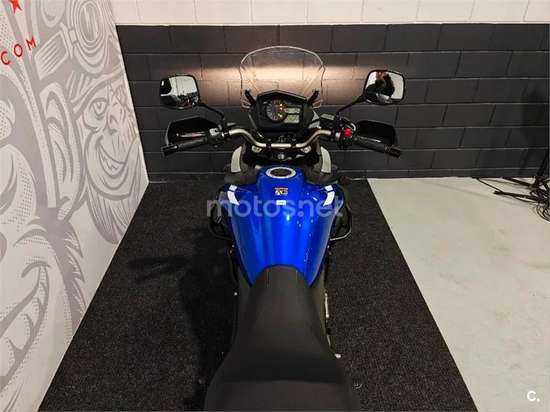 Suzuki V-Strom 650 – Vista 8
