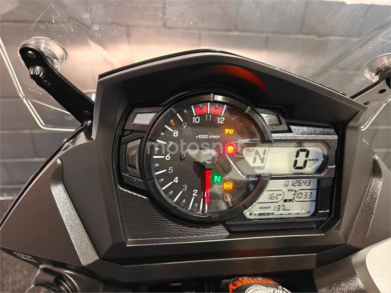 Suzuki V-Strom 650 – Vista 9