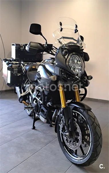Suzuki V-Strom 1000 - Vista 8