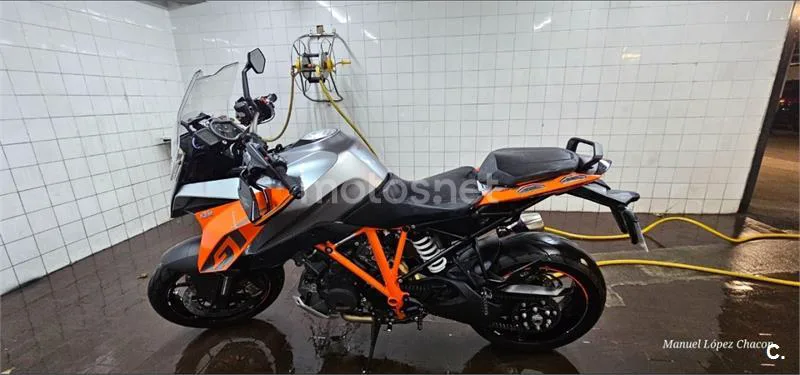 KTM 1290 Super Duke GT – Vista 9