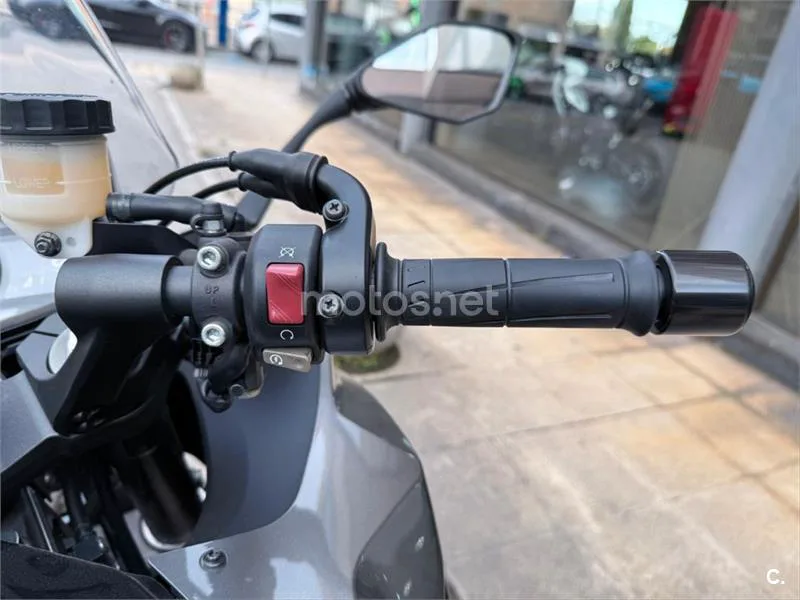 Kawasaki Z1000 SX – Vista 12