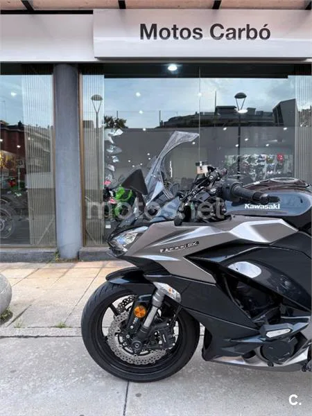 Kawasaki Z1000 SX – Vista 4