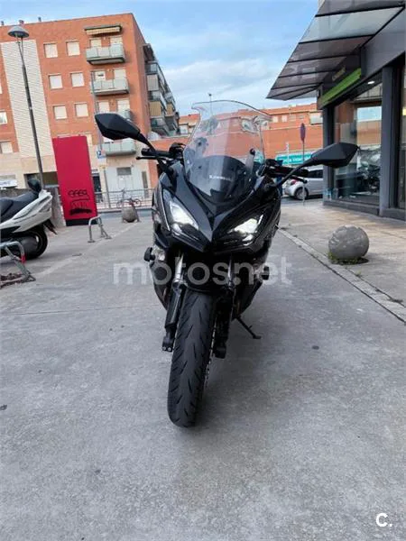 Kawasaki Z1000 SX – Vista 6