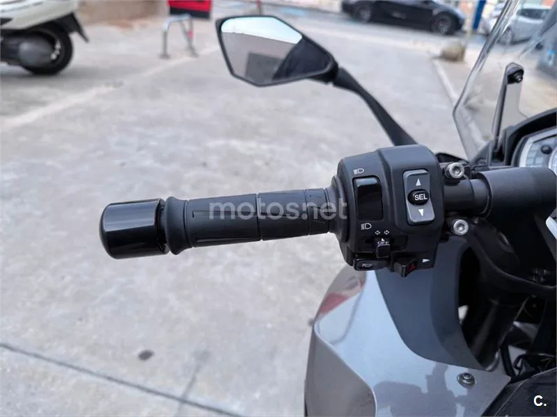 Kawasaki Z1000 SX – Vista 10