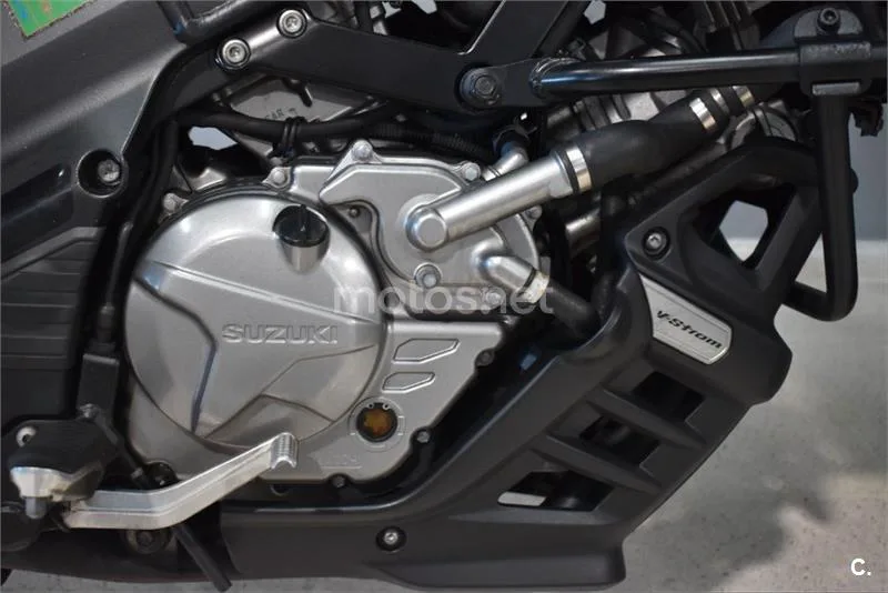 Suzuki V-Strom 650 – Vista 8