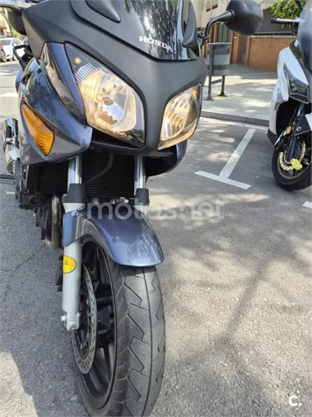 Honda CBF 600S – Vista 18