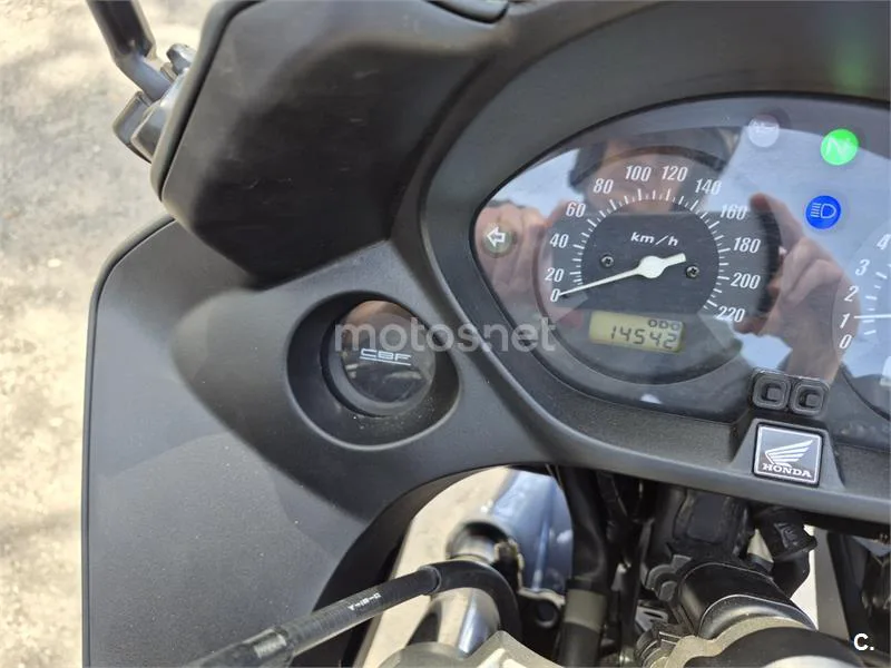 Honda CBF 600S – Vista 5