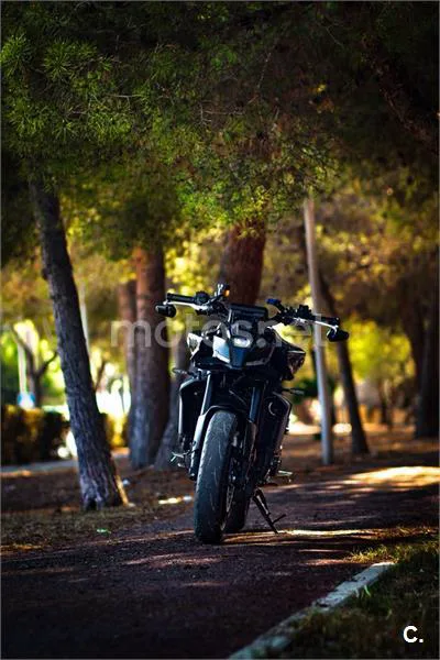 Yamaha MT-09 – Vista 4