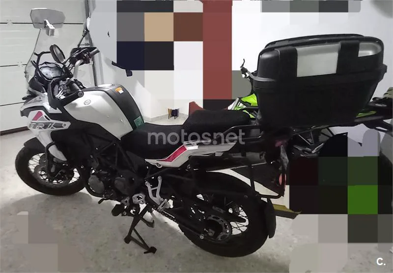 Benelli TRK 502 – Vista 3