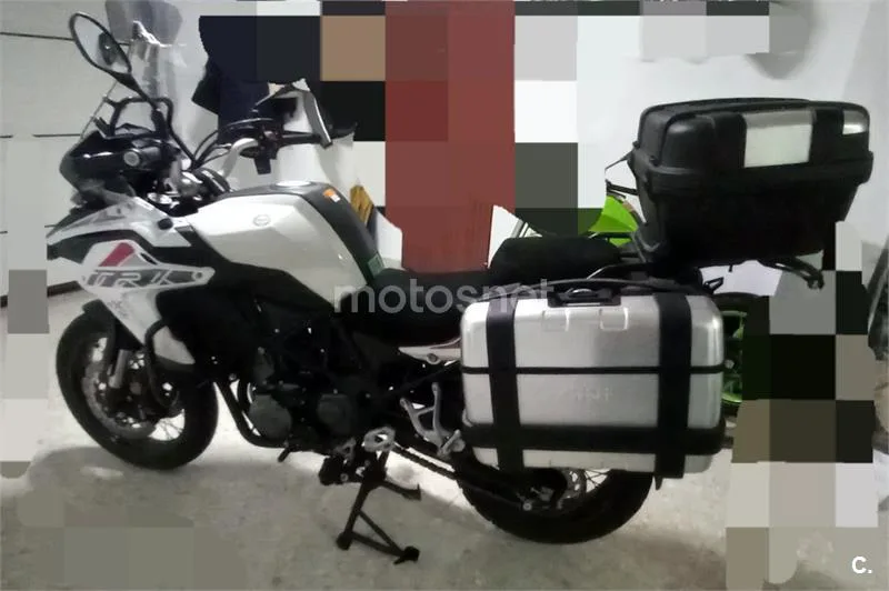 Benelli TRK 502 – Vista 5