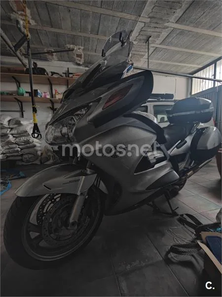 Honda Pan-European ST 1300 – Vista 2