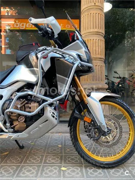 Honda CRF 1000L Africa Twin – Vista 11