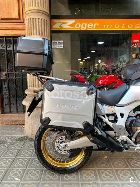 Honda CRF 1000L Africa Twin – Vista 16