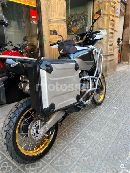 Honda CRF 1000L Africa Twin – Vista 18