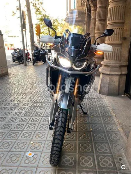 Honda CRF 1000L Africa Twin – Vista 8