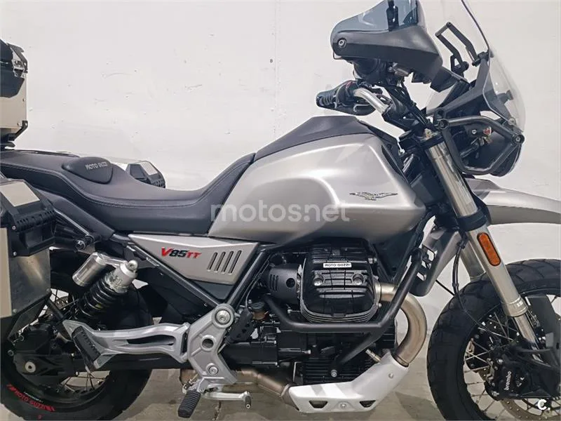 Moto Guzzi V85 TT – Vista 15