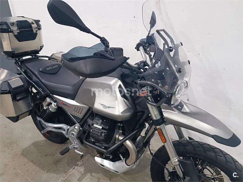 Moto Guzzi V85 TT – Vista 16