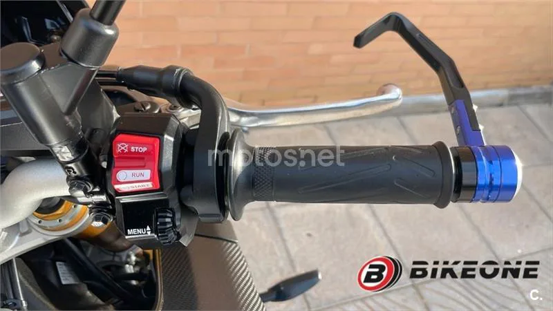 Yamaha MT-10 – Vista 9