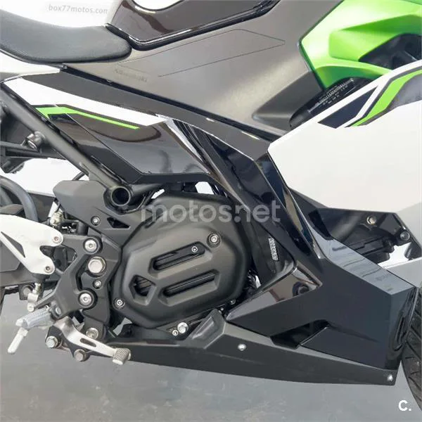 Kawasaki Ninja e-1 – Vista 14