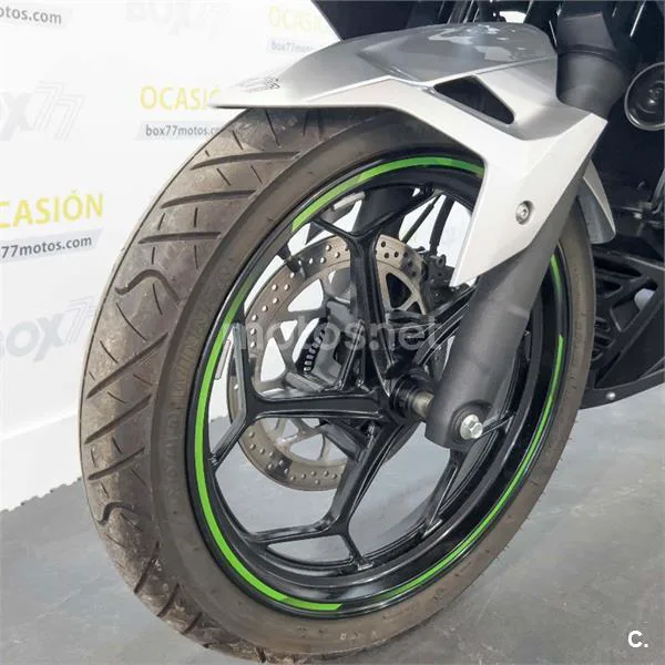 Kawasaki Ninja e-1 – Vista 9