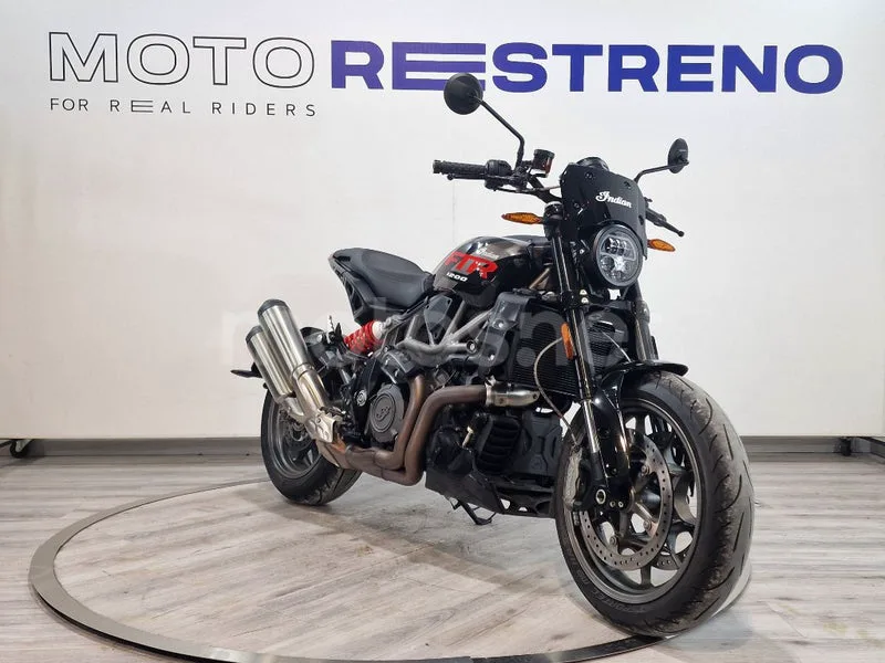 Indian FTR 1200 – Vista 6
