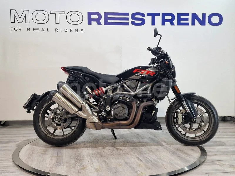 Indian FTR 1200 – Vista 7