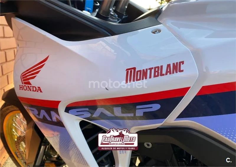 Honda XL 750 Transalp – Vista 8