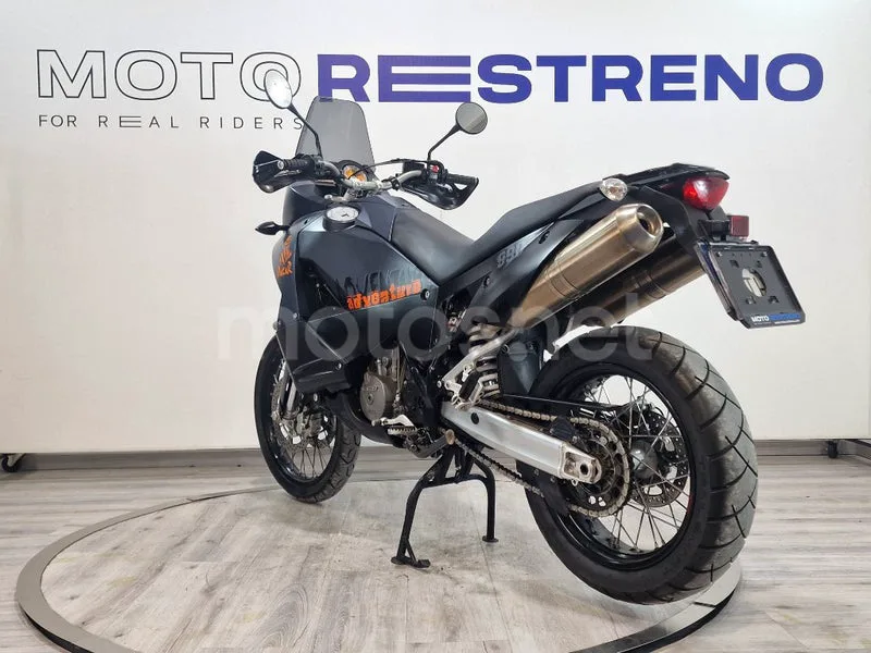 KTM 990 Adventure R – Vista 3