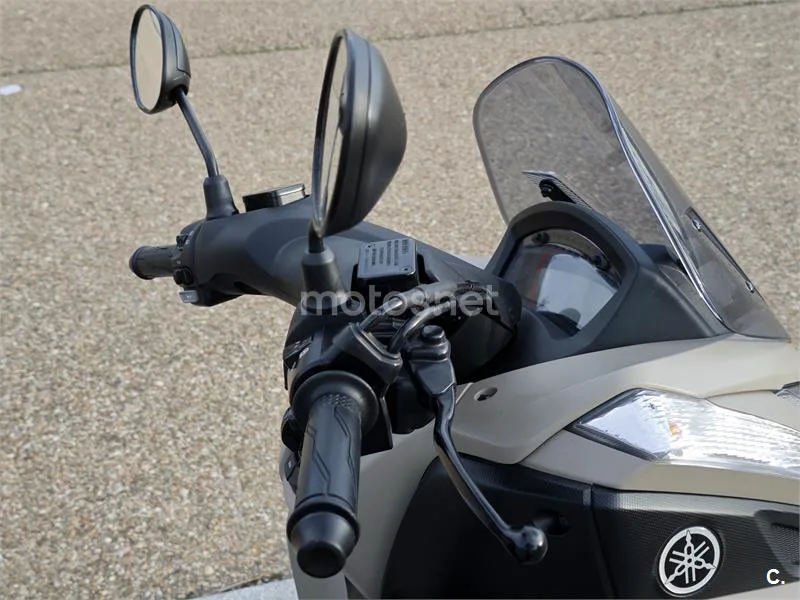 Yamaha Tricity 125 – Vista 4