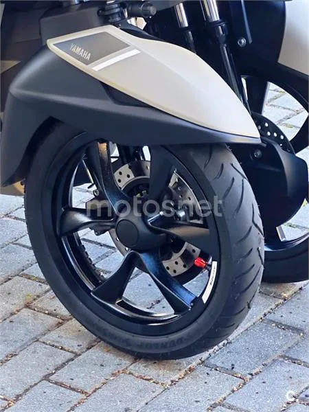 Yamaha Tricity 125 – Vista 10