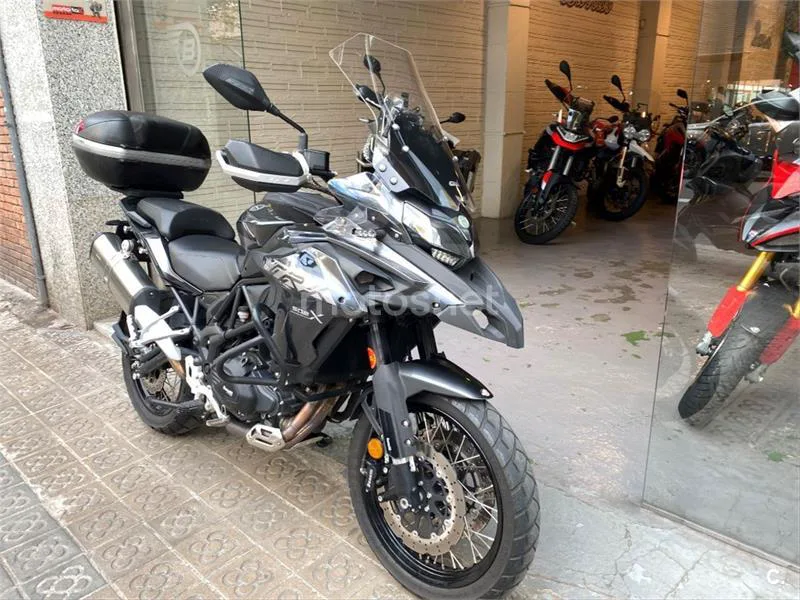 Benelli TRK 502 – Vista 3