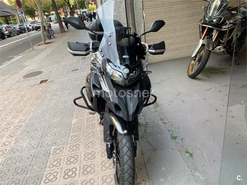 Benelli TRK 502 – Vista 4