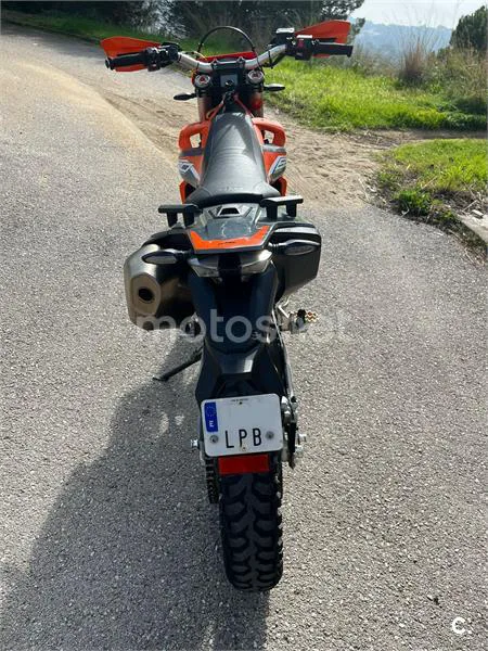 KTM 690 Enduro R – Vista 10