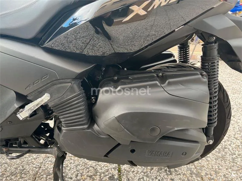 Yamaha XMAX 400 – Vista 5