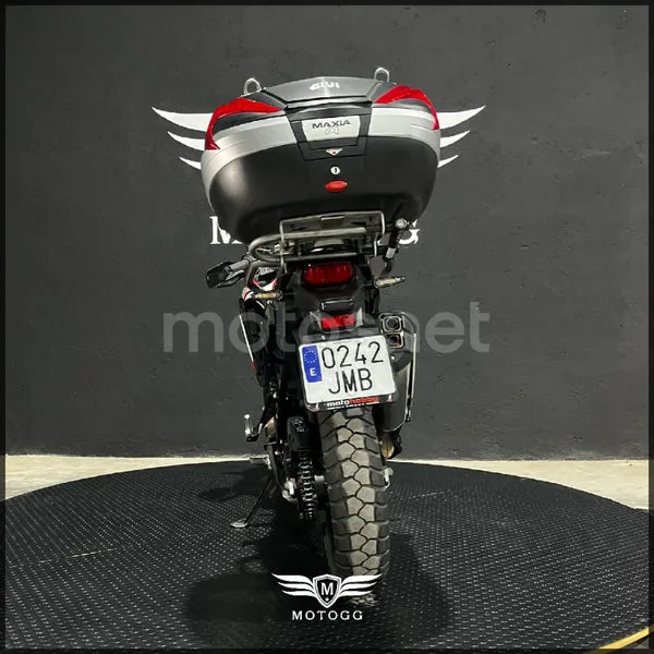 Honda CRF 1000L Africa Twin – Vista 10