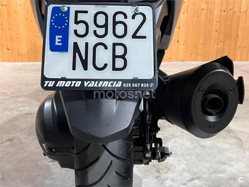 Suzuki Burgman 400 – Vista 56