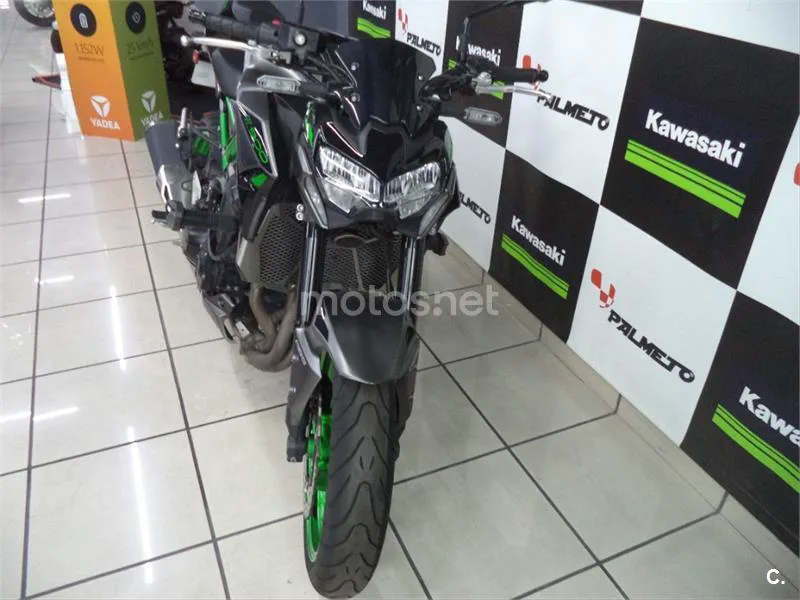 Kawasaki Z900 – Vista 3