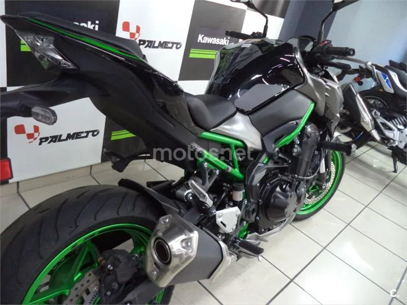 Kawasaki Z900 – Vista 9