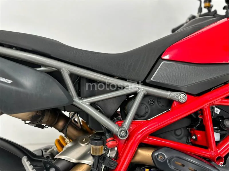 Ducati Hypermotard – Vista 14