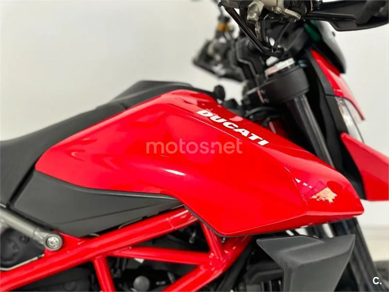 Ducati Hypermotard – Vista 17