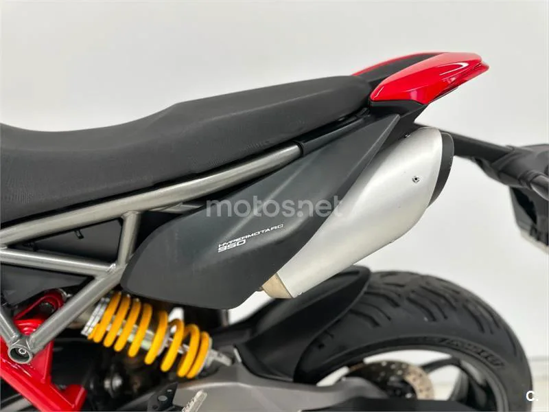 Ducati Hypermotard – Vista 24