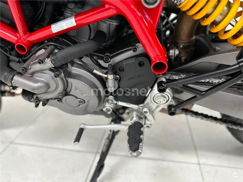 Ducati Hypermotard – Vista 26