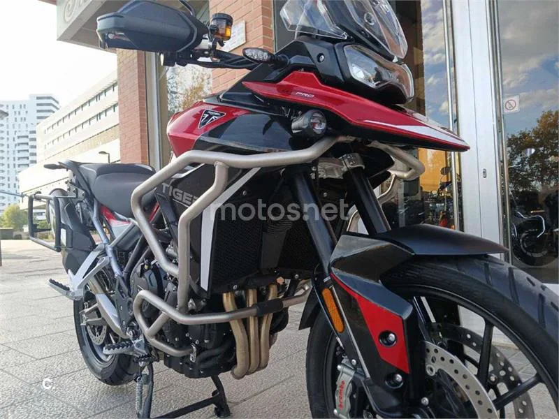 Triumph Tiger 900 – Vista 7