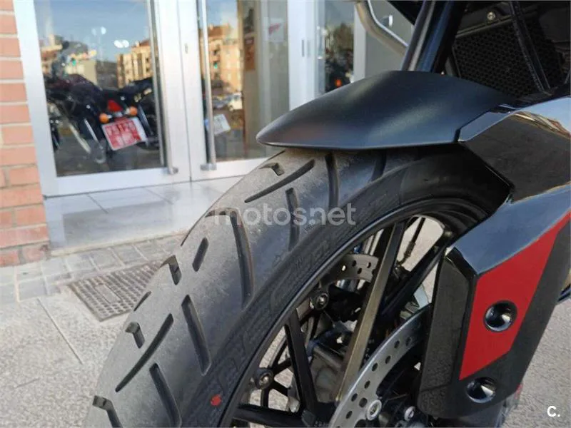 Triumph Tiger 900 – Vista 17