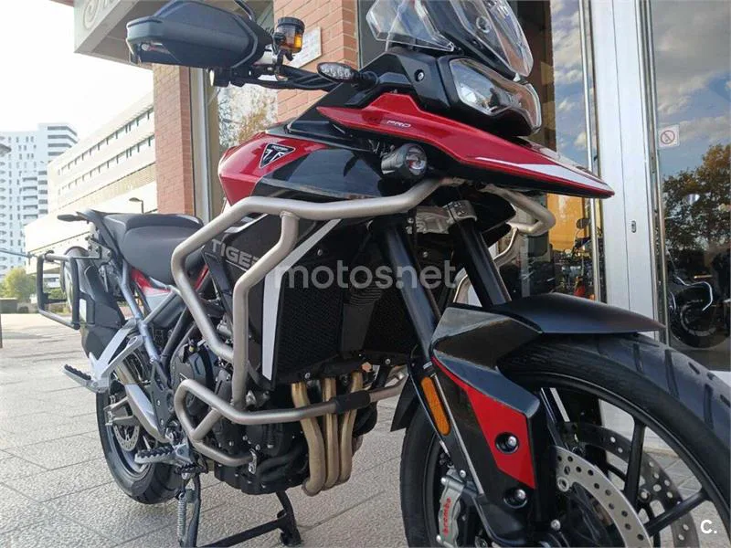 Triumph Tiger 900 – Vista 7