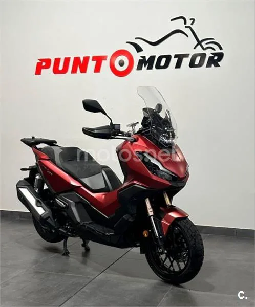 Honda ADV 350 – Vista 6