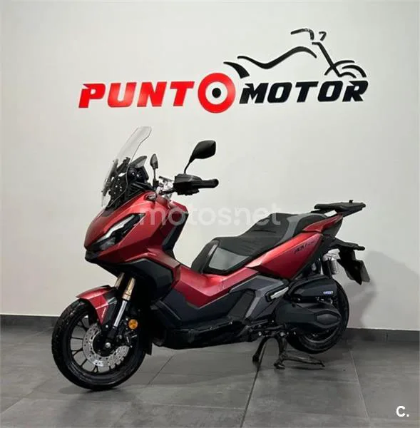 Honda ADV 350 – Vista 7
