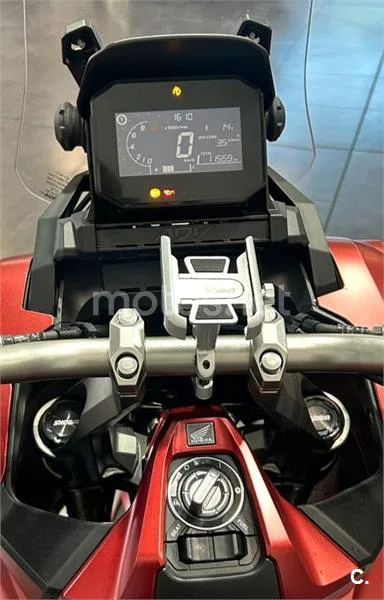 Honda ADV 350 – Vista 8